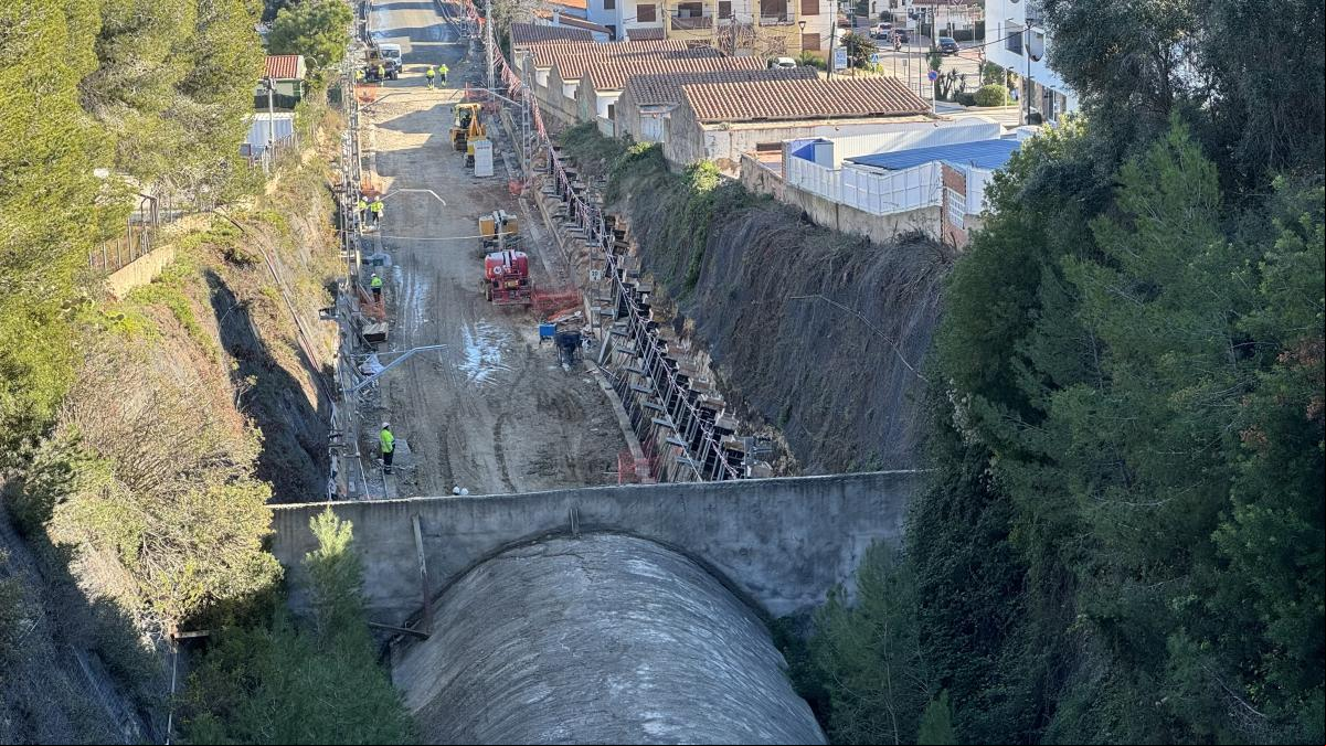 Tarragona sale del túnel con un final del macrocorte en las vías con dudas