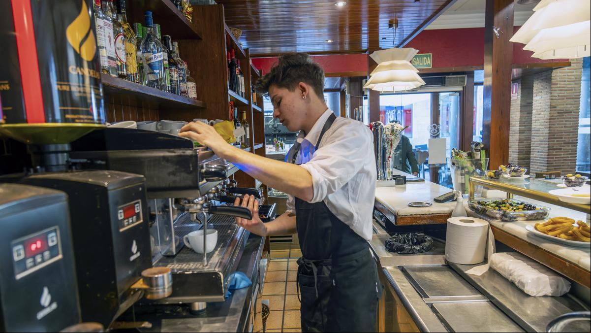 El mercat laboral accelera i suma 100.000 afiliats nous al febrer