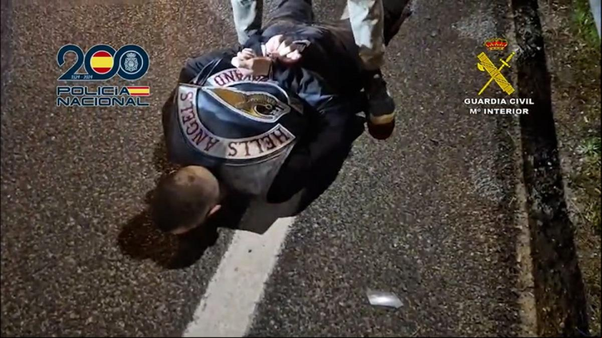 Así ha sido la detención de un fugitivo de los Ángeles del Infierno buscado por asesinato y narcotráfico