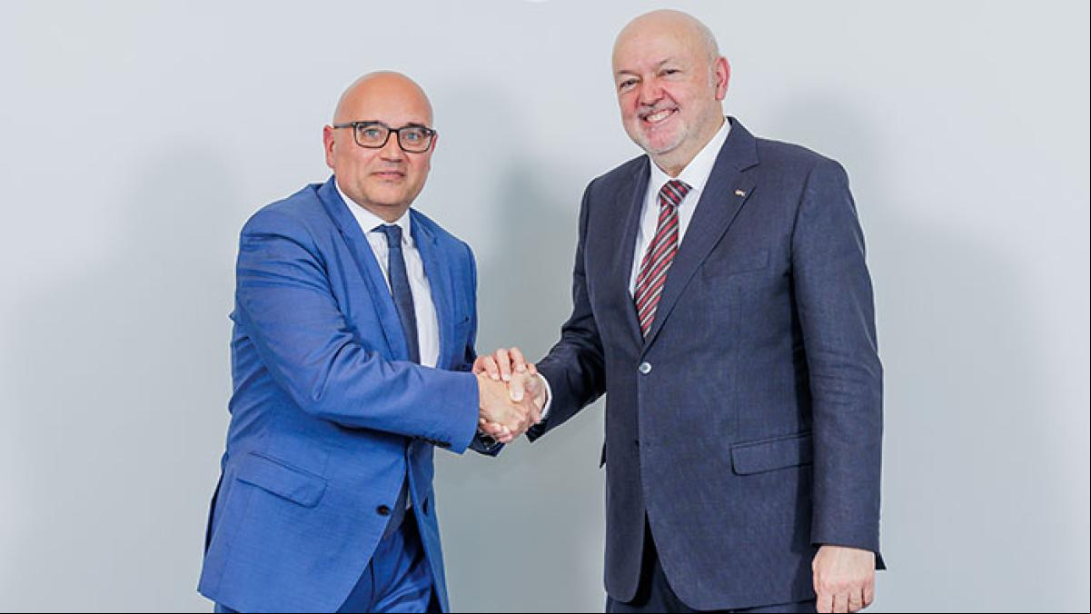 La UPC y Veolia impulsan el primer máster universitario dual en ingeniería del agua