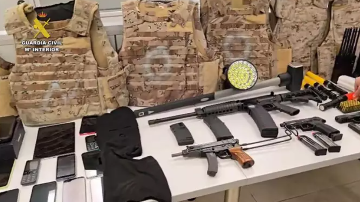 Seis detenidos en Andalucía que simulaban ser policías para dar vuelcos de droga por España