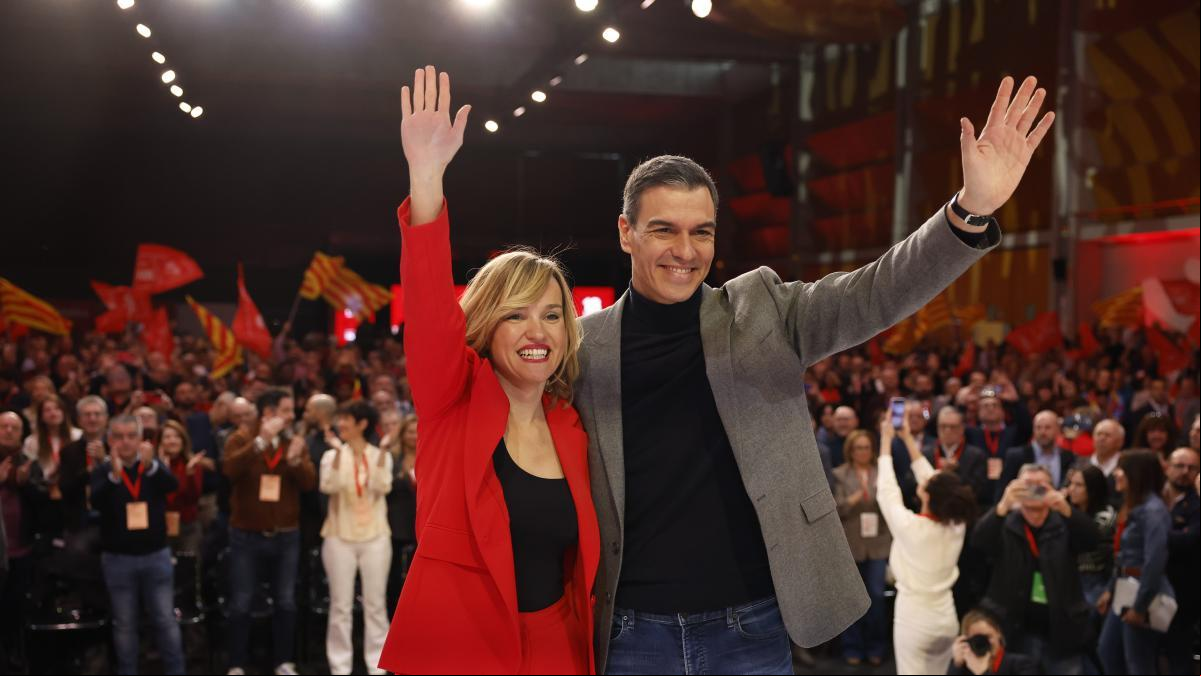 Sánchez afirma que llevará a España a “puerto seguro” pese a la “oposición destructiva” del PP
