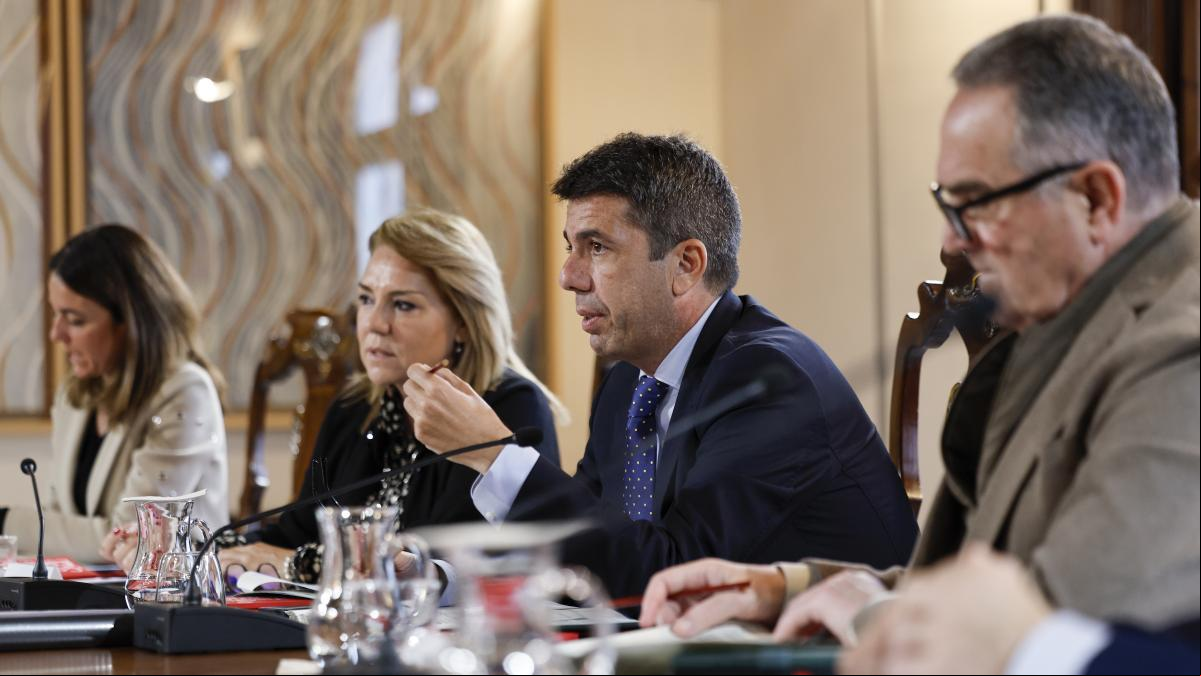 Carlos Mazón presenta los presupuestos a la espera de que Vox imponga más recortes