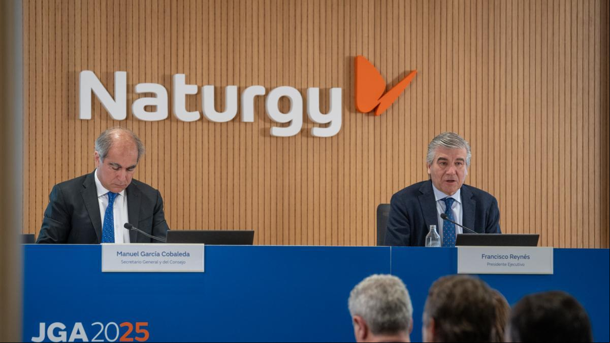 Naturgy obté el  gairebé unànime de la junta per a l’autoopa