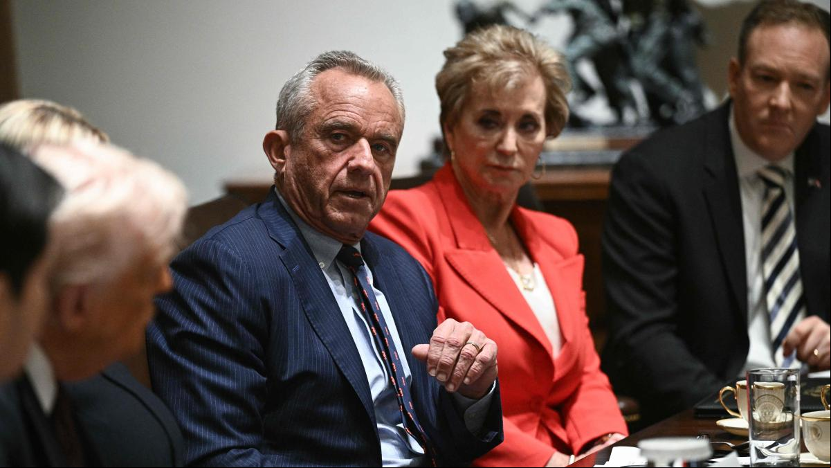 Robert Kennedy recortará un cuarto de la plantilla del departamento de Salud de Estados Unidos