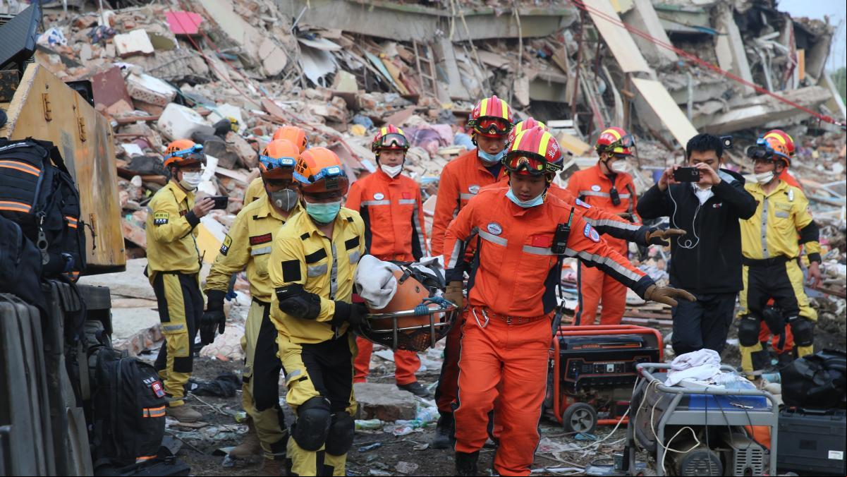 La oposición eleva a más de 2.400 los muertos por el terremoto en Birmania