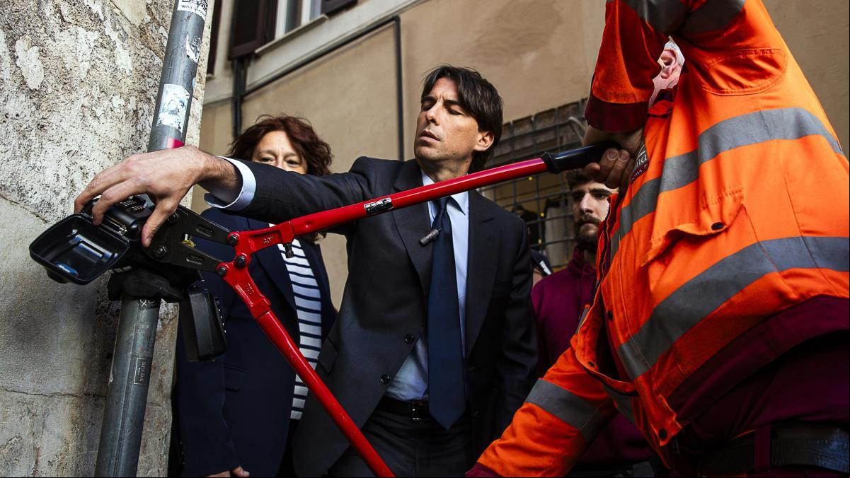 Roma i Barcelona s’alien contra la massificació turística