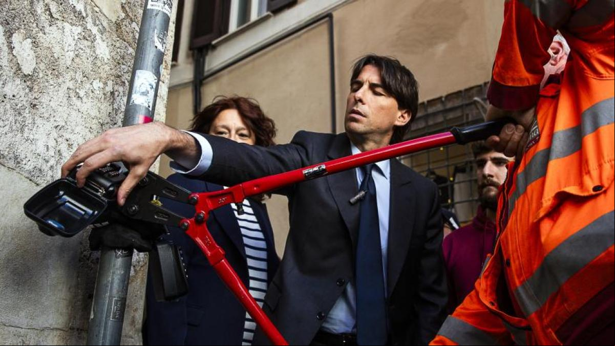 Roma y Barcelona se alían contra la masificación turística