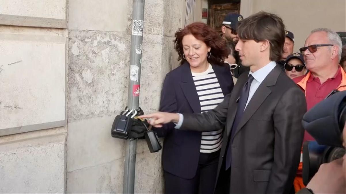 Alessandro Onorato y Laia Bonet aliados contra la masificación turística en Roma y Barcelona