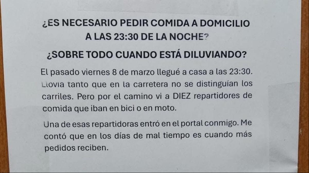 La nota de un vecino sobre pedir comida en días de mal tiempo que ha abierto un debate entre la gente: “Por favor, tengan empatía”