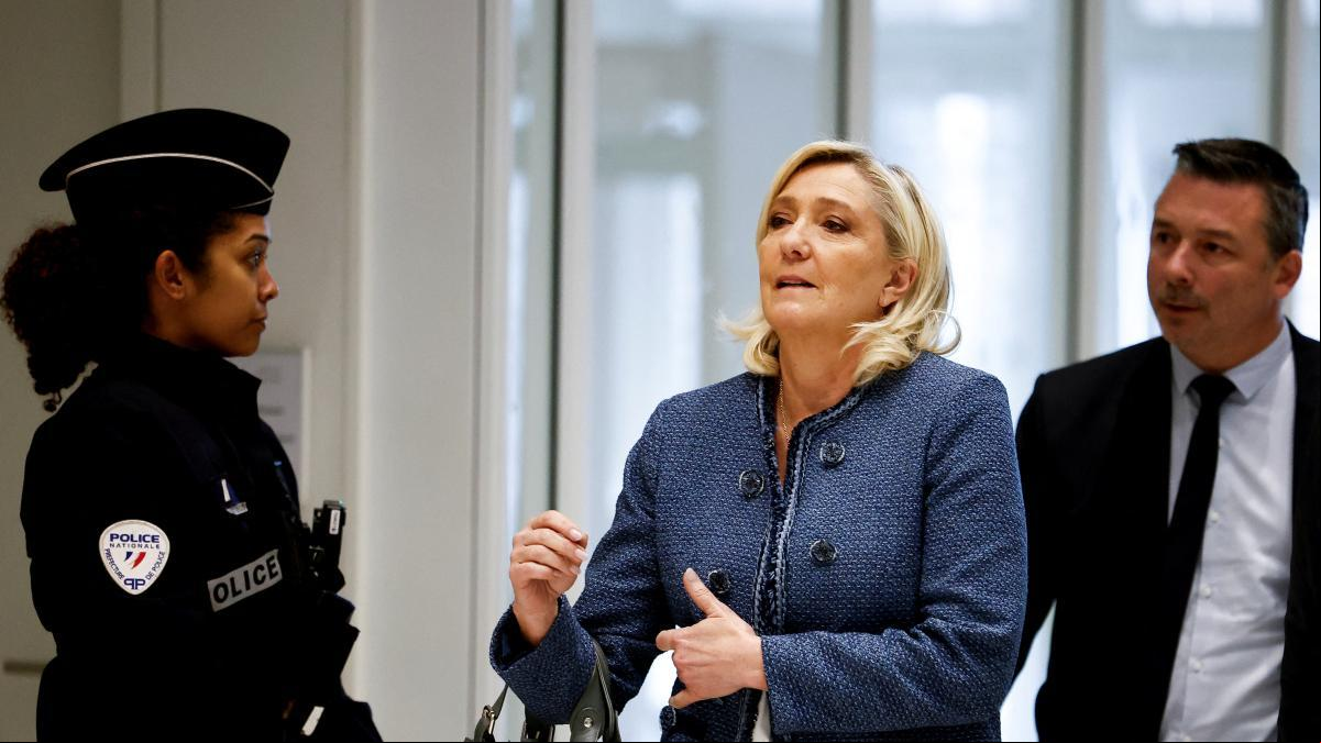 París, en alerta ante tres manifestaciones simultáneas de ultraderecha, centro e izquierda