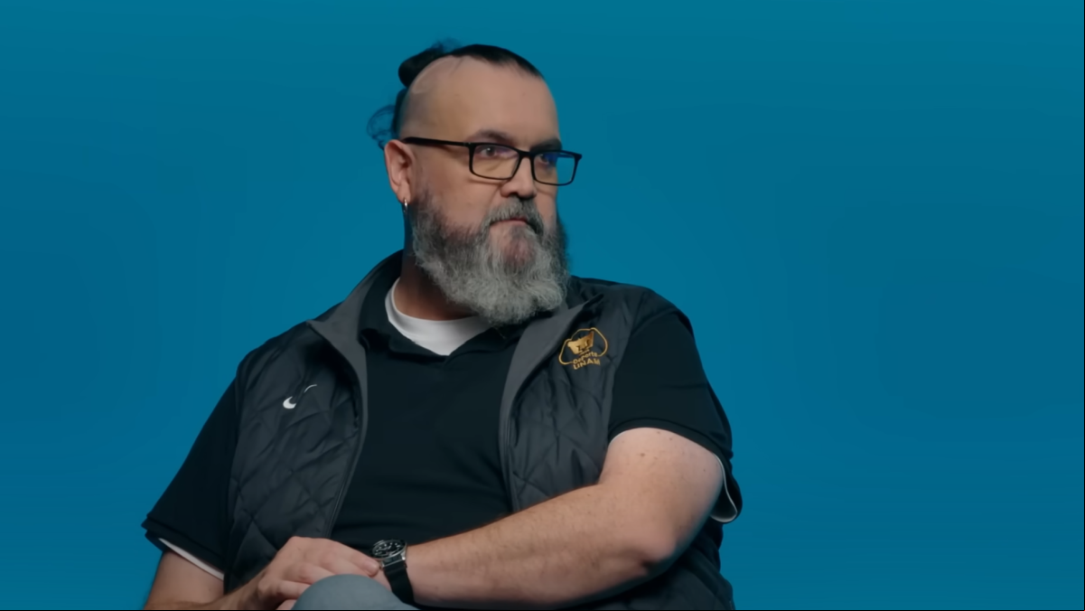 David Pastor, escritor y filósofo, invita a desconfiar de quienes no tienen amigos: “Te conoces a través de la mirada del otro”