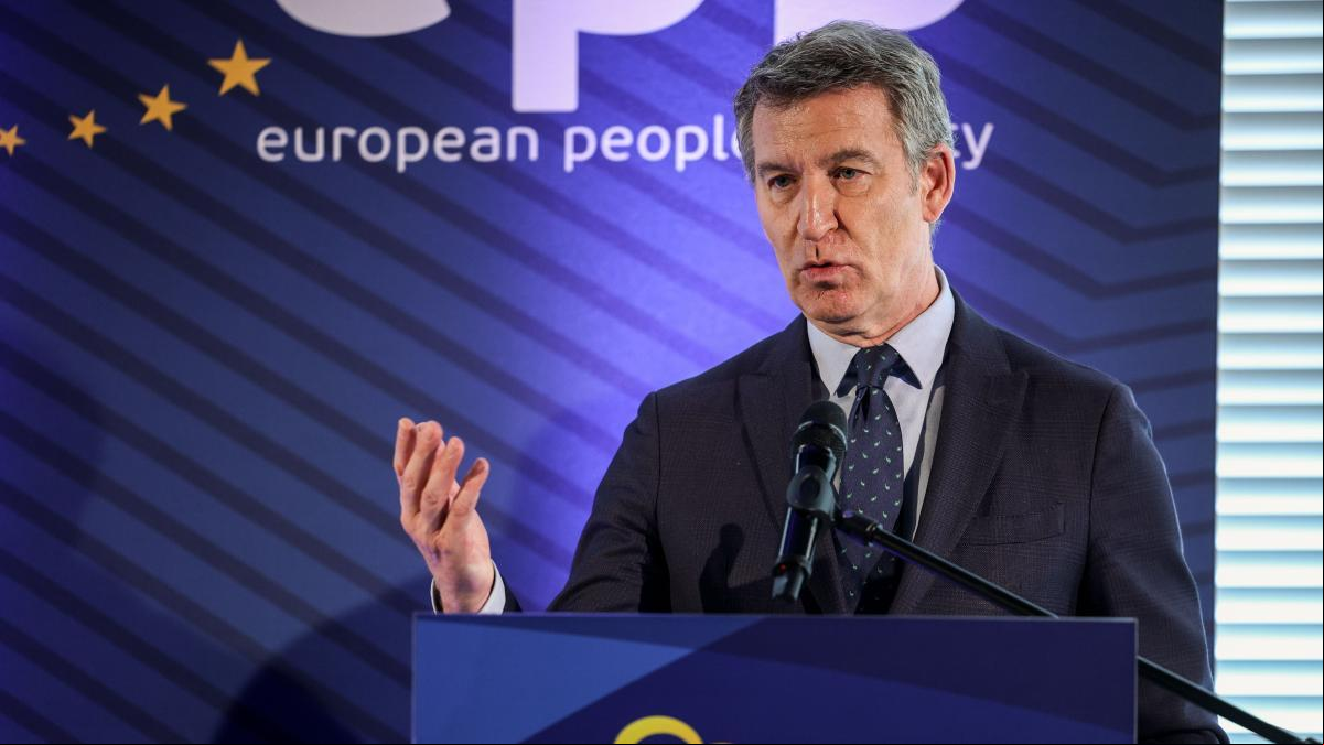 Feijóo allunya la possibilitat d’un pacte d’Estat davant la guerra aranzelària