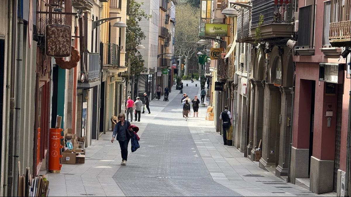 Olot detecta fraudes en el padrón y avisa de que “perseguirá” a quienes hagan negocio