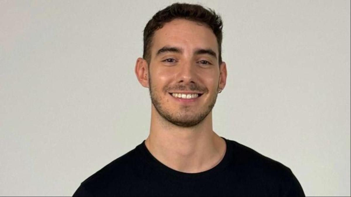 David Fernández Polo, experto en dermocosmética: “Ya busques mejorar la textura, combatir imperfecciones o revelar la luminosidad de la piel, hay un exfoliante AHA o BHA perfecto para ti”