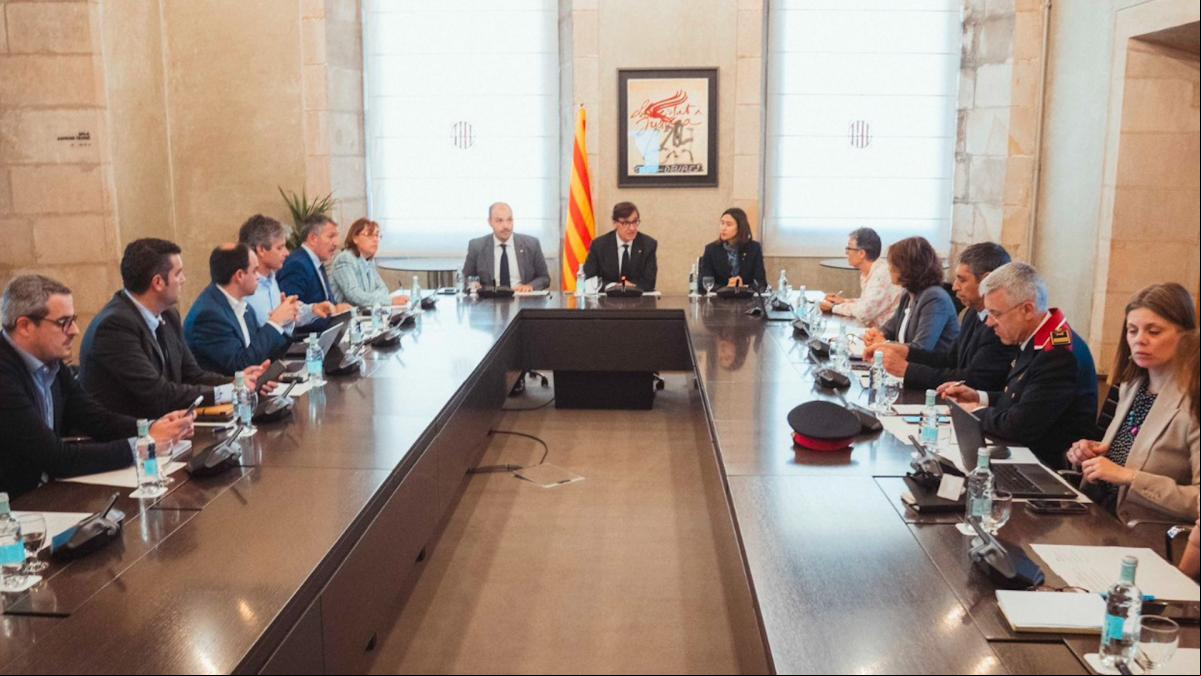 El Govern moviliza a 7.120 mossos esta noche para garantizar la seguridad ante el apagón