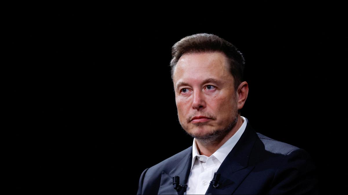 Elon Musk, propietario de X y CEO de Tesla: “”La próxima escasez será la de electricidad. No podrán encontrar suficiente electricidad para hacer funcionar todos los chips de IA, el próximo año lo veremos”