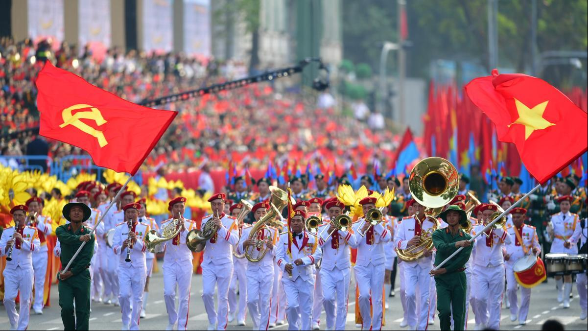 Els vietnamites saboquen als 50 anys de la presa de Saigon