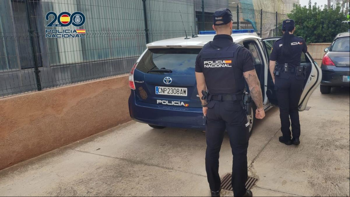 Detenido por apalizar a su expareja y golpearle con una barra metálica en la cabeza