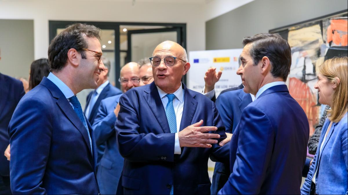BBVA diu que la decisió de la CNMC protegeix les pimes catalanes