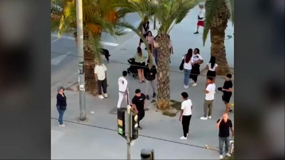 Doce detenidos, ocho de ellos menores, en una riña tumultuaria en Alicante