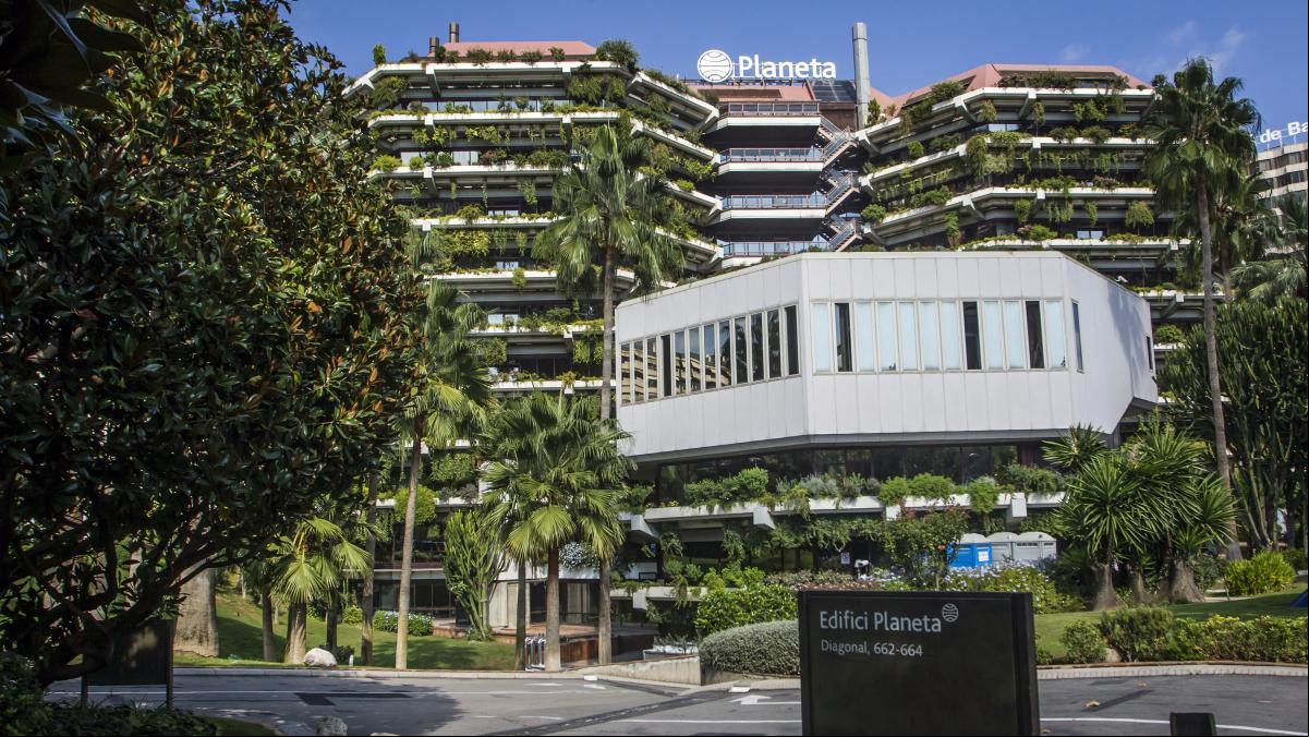 Los grandes inversores, al acecho de las macrooperaciones inmobiliarias en Barcelona