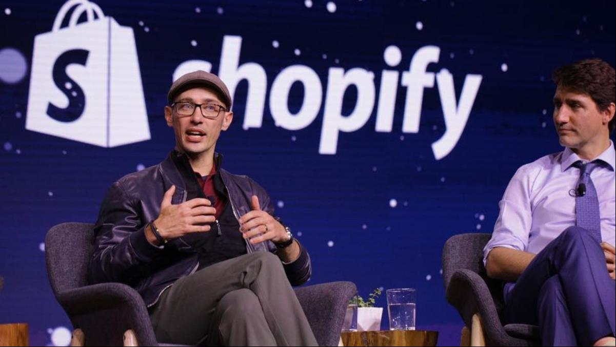 Tobias Lütke, CEO de Shopify: “Los empleados deben demostrar que no pueden lograr lo que quieren usando IA antes de solicitar más personal”