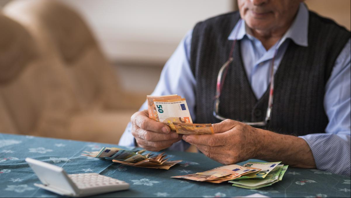 ¿Cuándo sale a cuenta un plan de pensiones? “Si cobras mil euros al mes, hay alternativas mejores”
