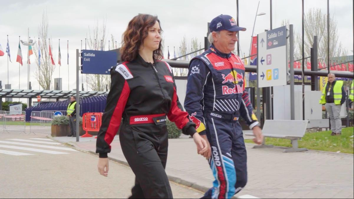 Ayuso y Carlos Sainz recorren el futuro circuito de F1 MadRing