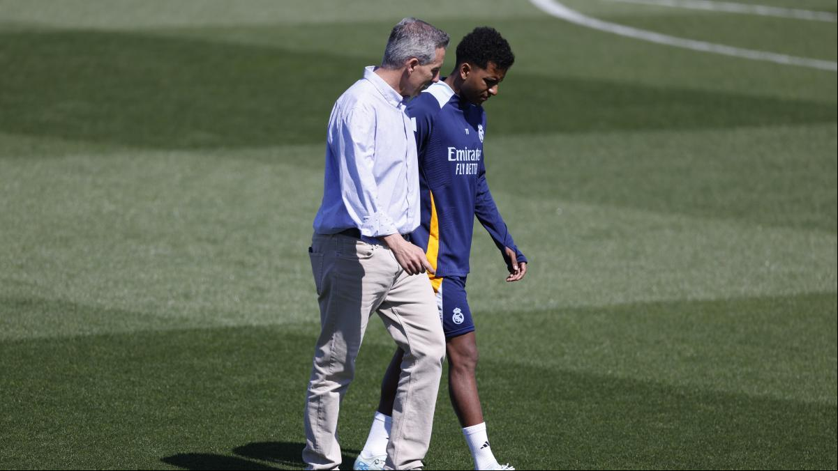 Rodrygo se retira del entrenamiento