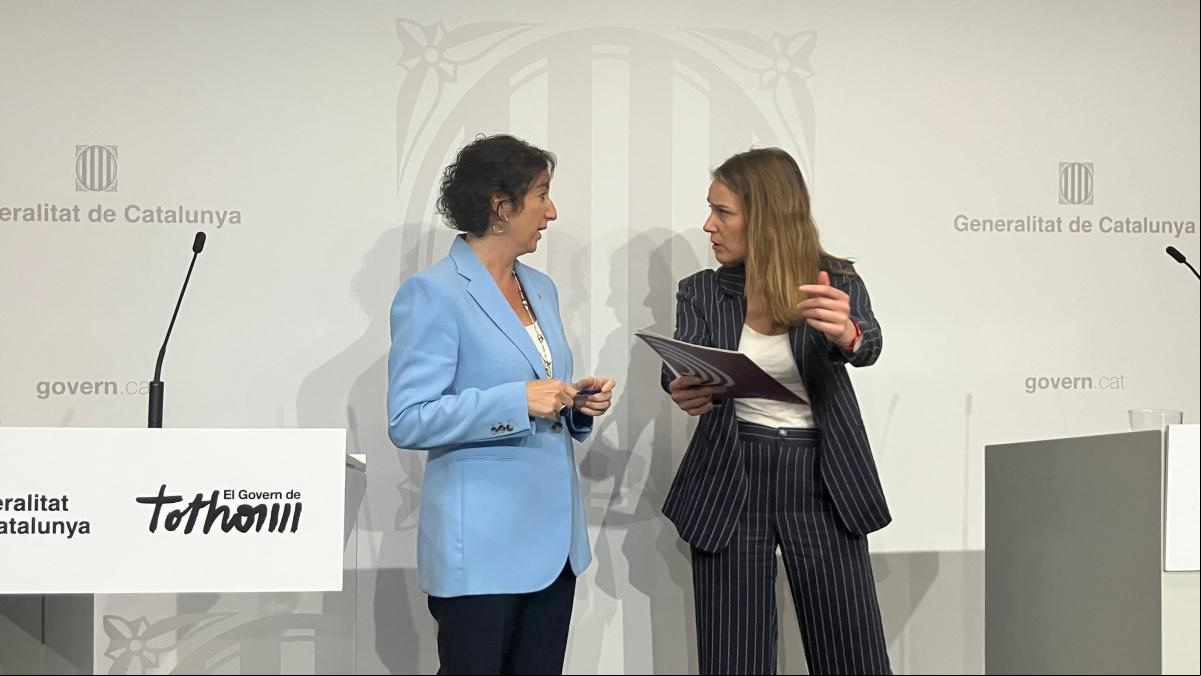 Govern y Comuns pactan retrasar la tasa turística a cambio de estrenar la ley de barrios y 60 millones para vivienda