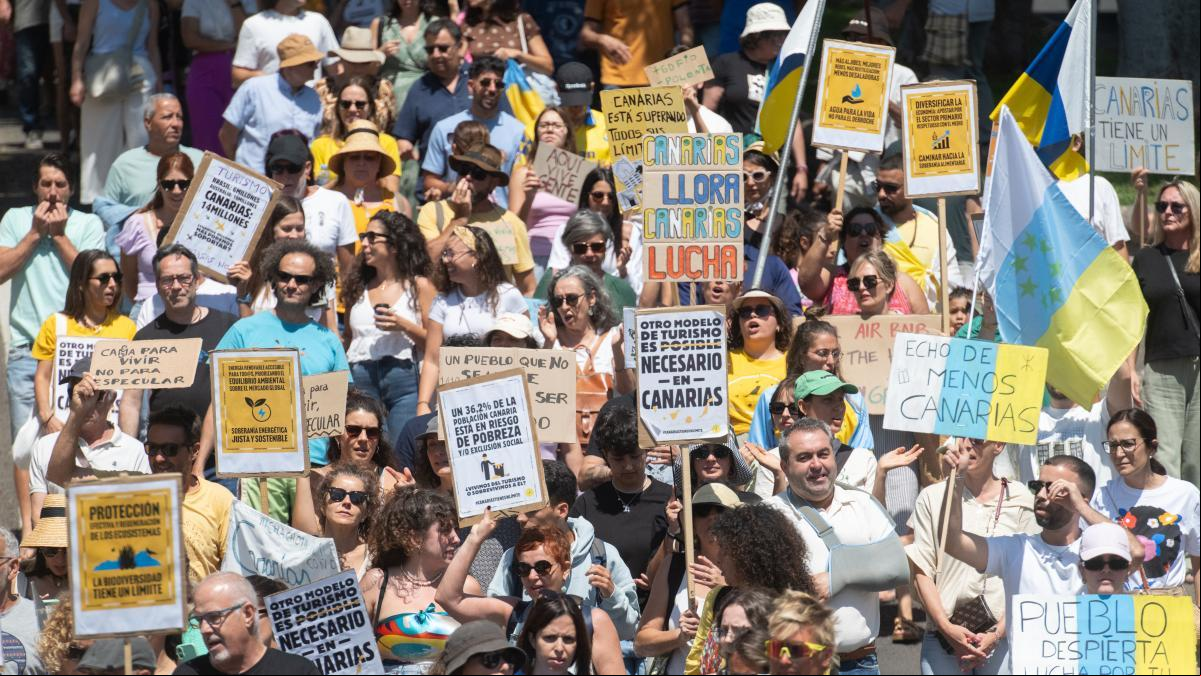 Canarias clama por un cambio de modelo turístico: “Somos los esclavos de Europa”
