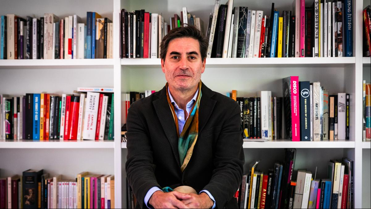 La biblioteca de Miguel Ángel Sánchez: el pensamiento que acaricia