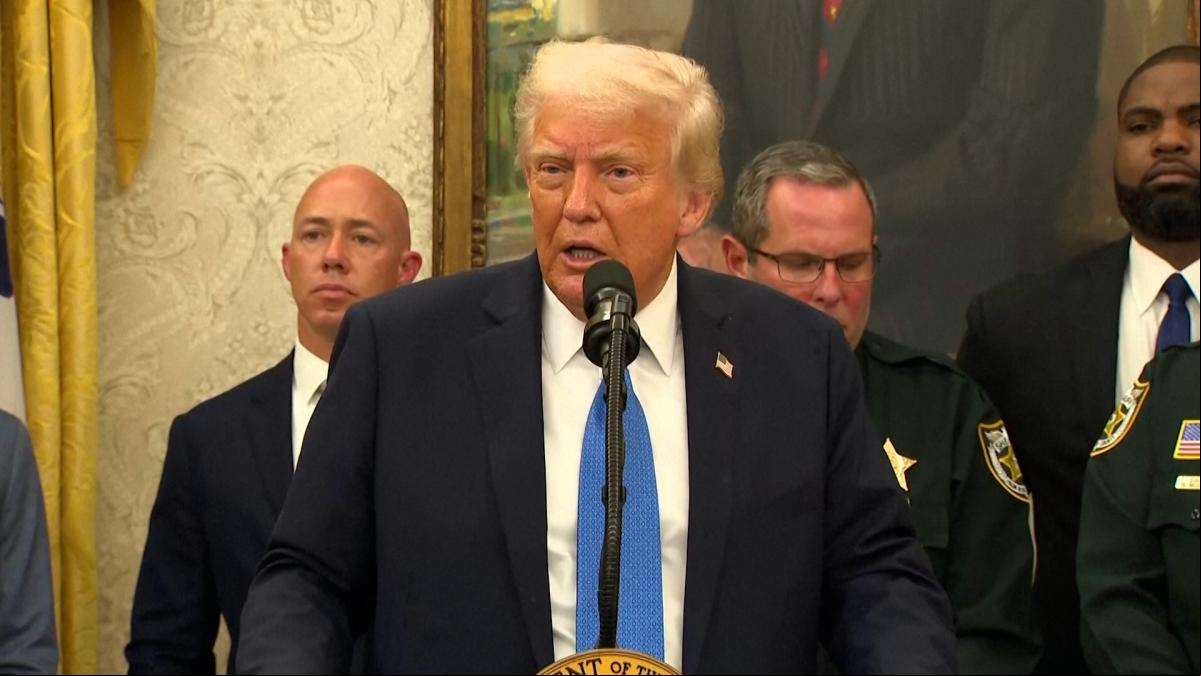 Trump anuncia que Rusia y Ucrania iniciarán de inmediato negociaciones de paz tras su llamada con Putin