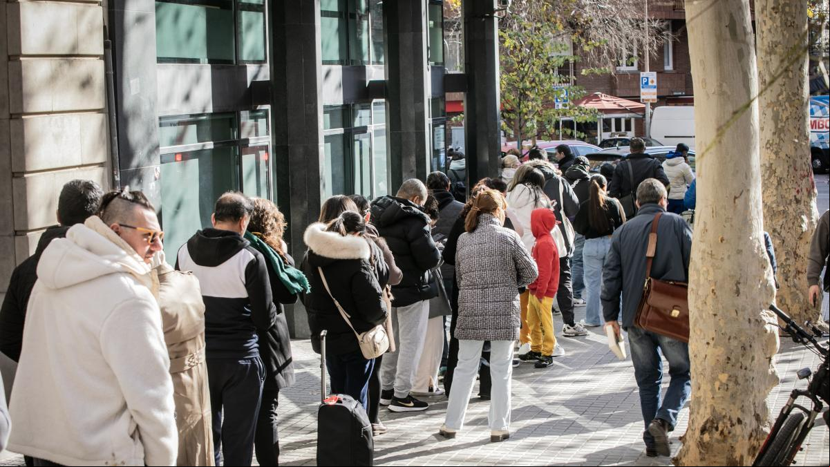 El Govern central aposta per regularitzar els immigrants arribats abans del 2025