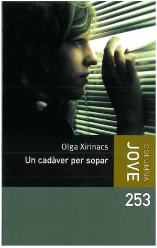 UN CADAVER PER SOPAR (edición en catalán)