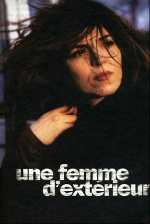 Une femme dextérieur Une femme dextérieur