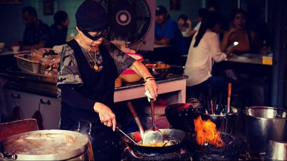 El puesto de comida callejera con estrella Michelin corre peligro