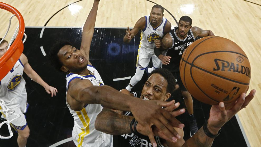 Las diez mejores jugadas de la noche en la NBA