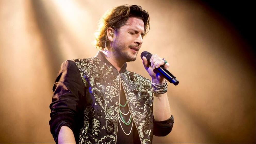 Descubre lo nuevo de Manuel Carrasco, ‘Llámame Loco’
