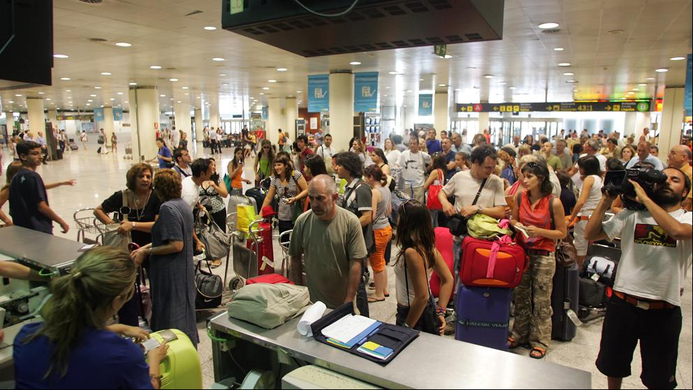 El caos aéreo colapsa los juzgados de Barcelona con 10.000 demandas