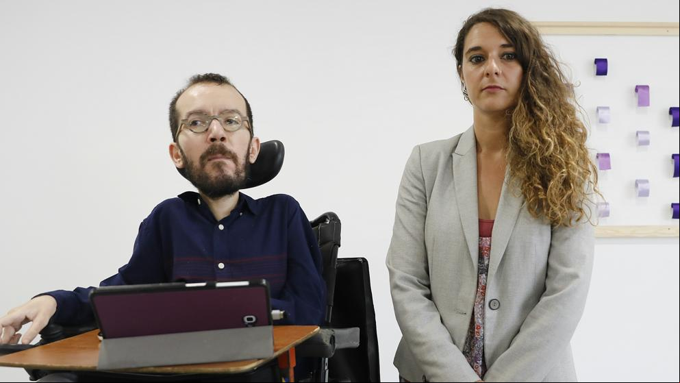 Desolación en la dirección de Podemos, que espera que Errejón devuelva su acta