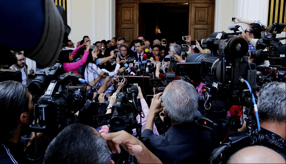 Venezuela y la crisis de Podemos refuerzan el eje de las tres derechas