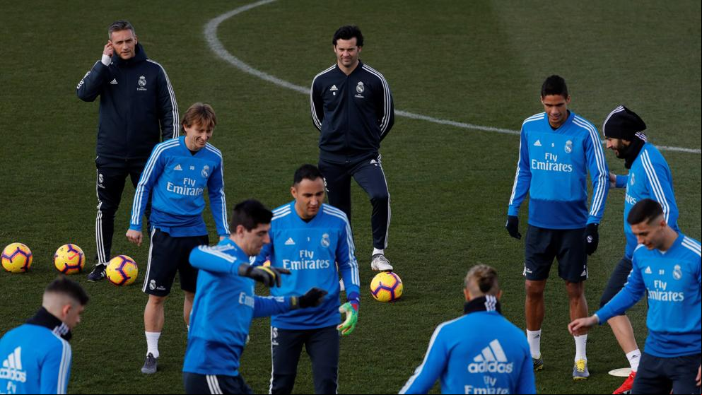 Solari y el triple duelo contra el Barça: “Sólo miramos al Alavés”