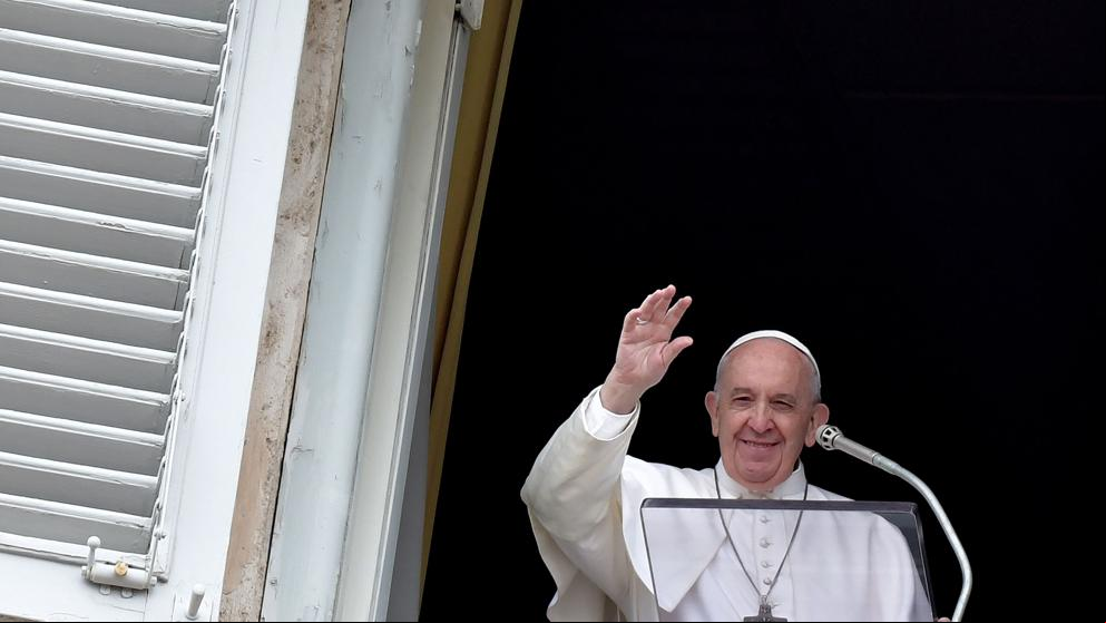 El Papa pide a los peluqueros que eviten los cotilleos