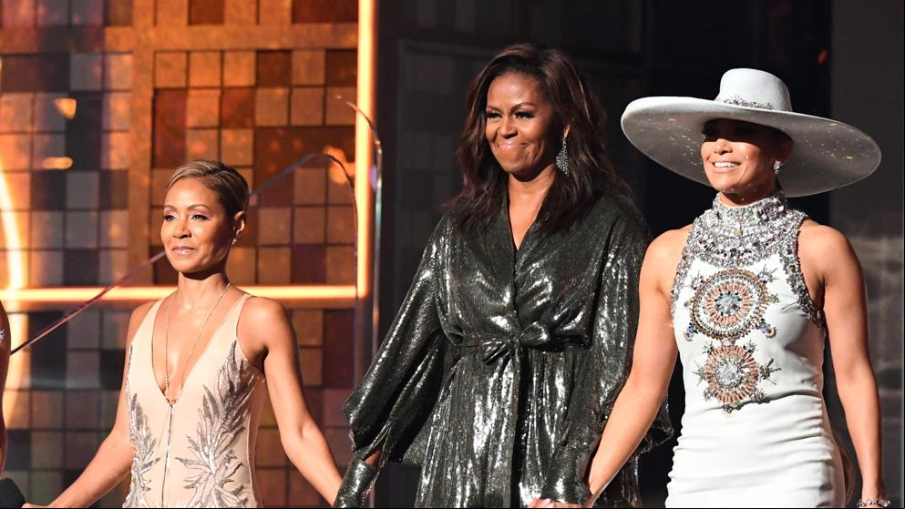 Michelle Obama, ovacionada en los Grammy: “La música siempre me ayudó a contar mi historia”