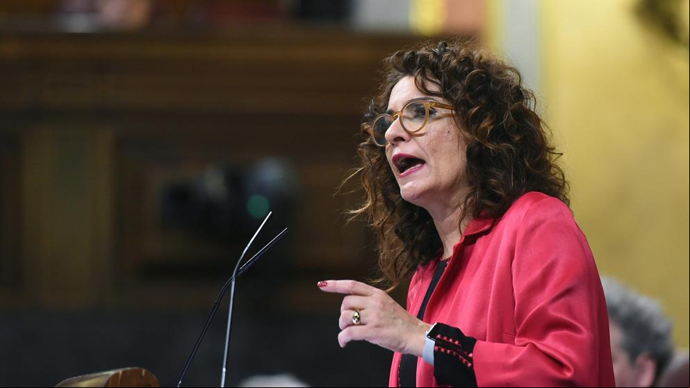 Montero, a ERC y el PDECat: “¡Este Gobierno no va a ceder a ningún chantaje!”