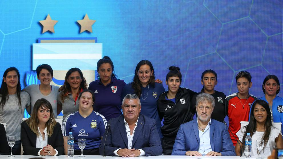 Argentina anuncia la creación de una liga profesional de fútbol femenino