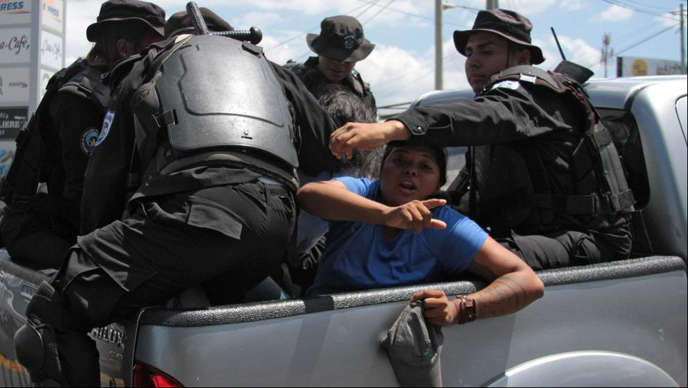 El diálogo entre gobierno y oposición vuelve a estancarse en Nicaragua tras la represión policial del fin de semana