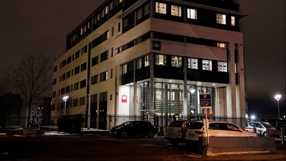 Cuatro personas heridas en un ataque con cuchillo en una escuela de Oslo